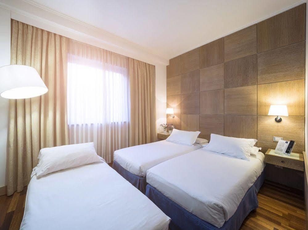 Hotel Firenze Caorle Zewnętrze zdjęcie